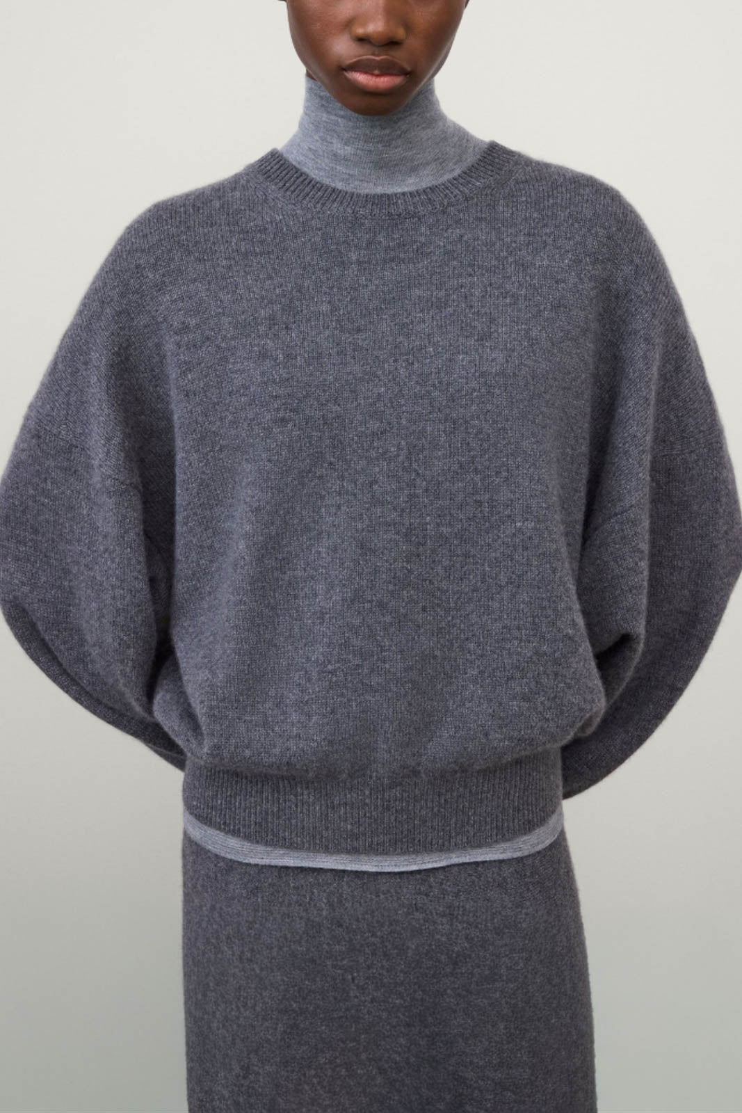Lisa Yang, Pullover Veira in Graphite