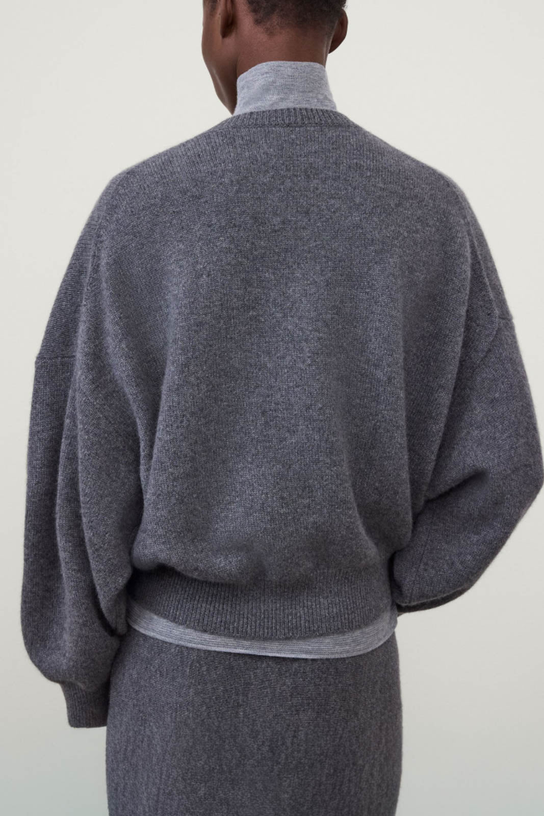 Lisa Yang, Pullover Veira in Graphite