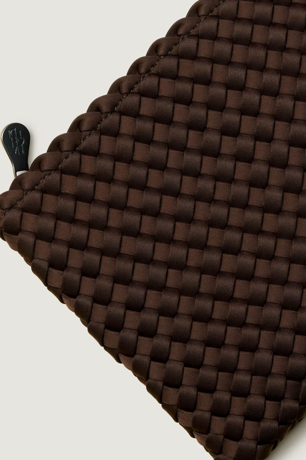Naghedi, Tasche Nomad Medium Hobo in Chocolate