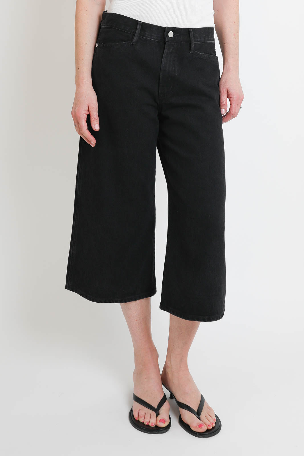 Agolde, Shorts Skater in Washed Black