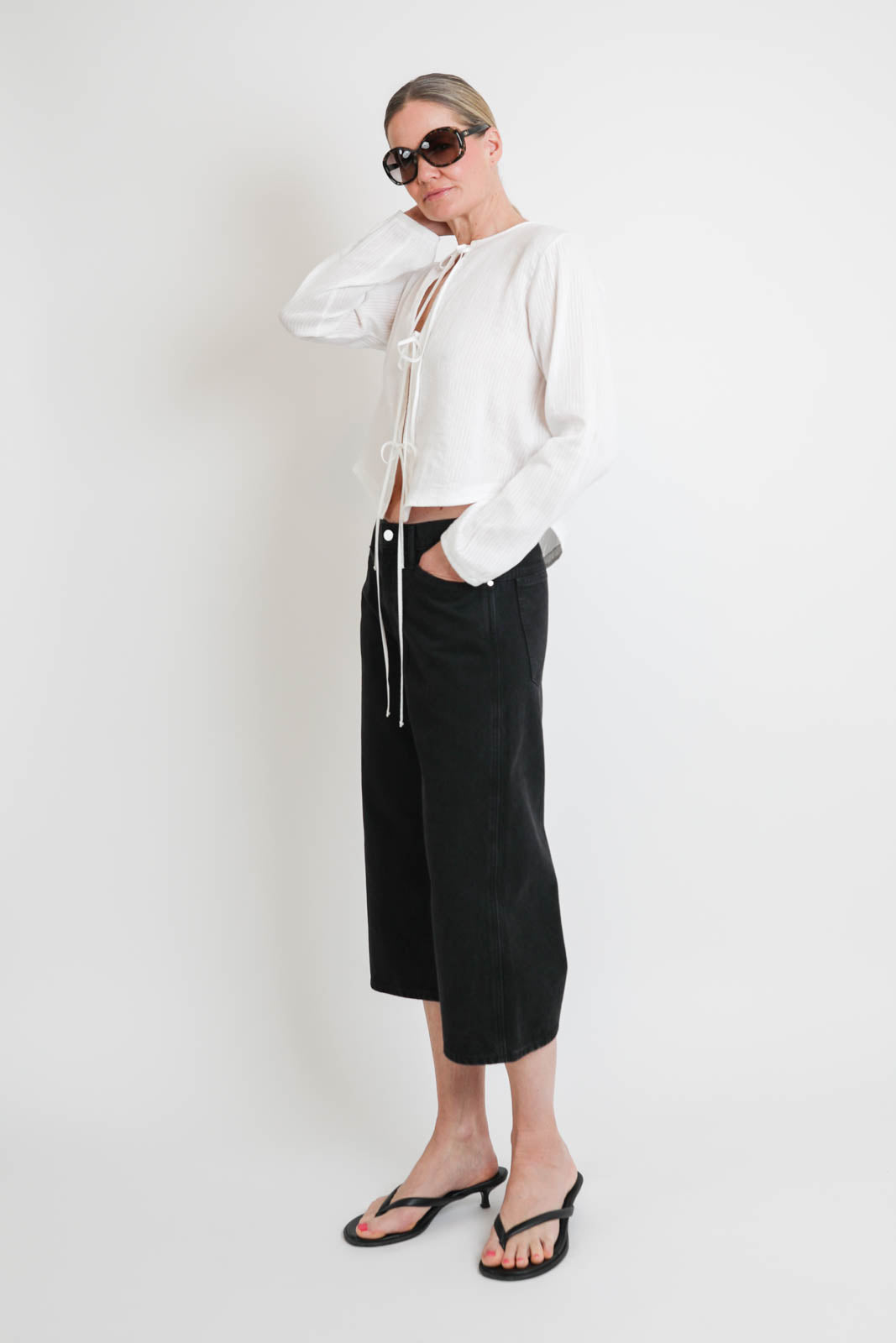 Agolde, Shorts Skater in Washed Black