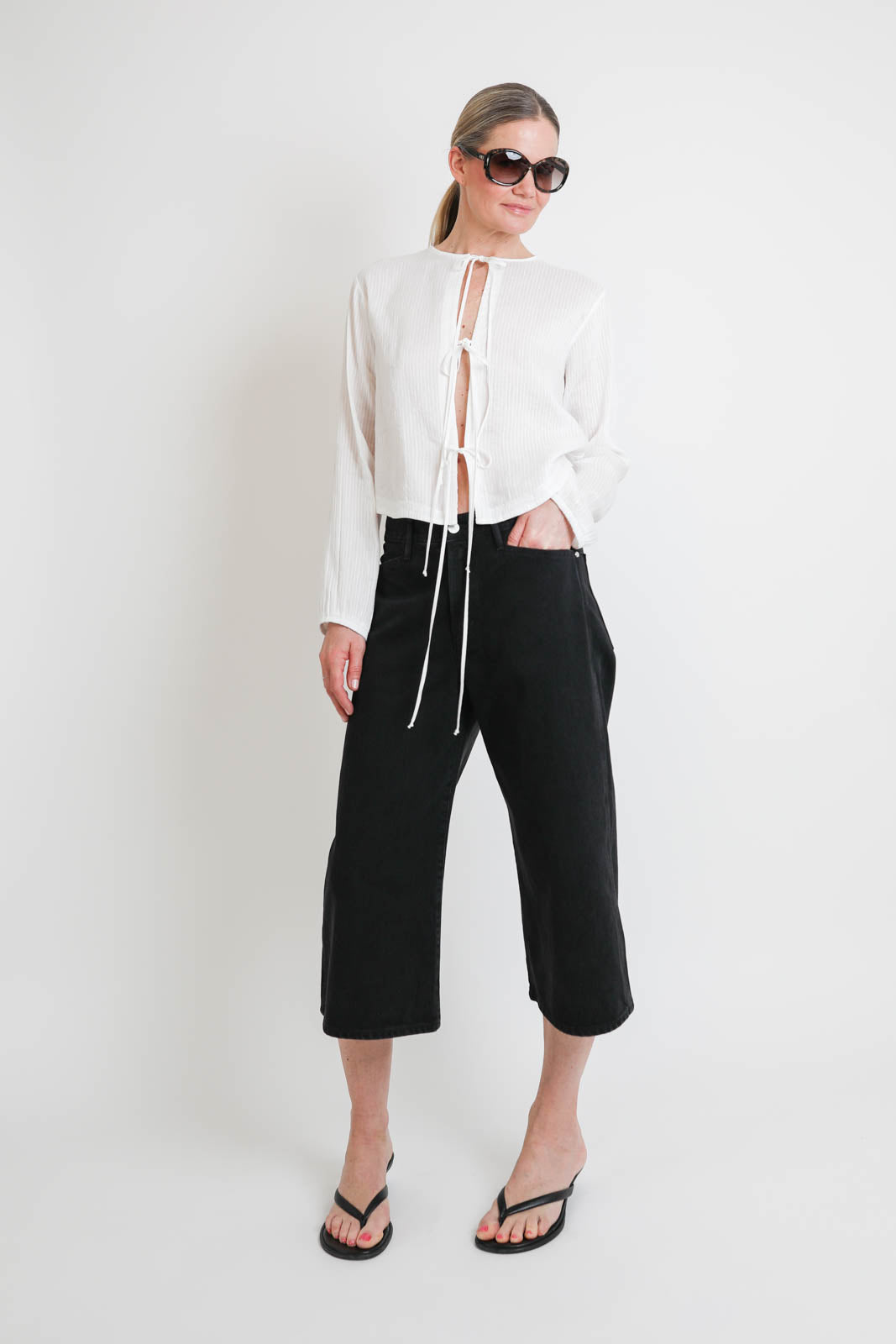 Agolde, Shorts in Washed Black