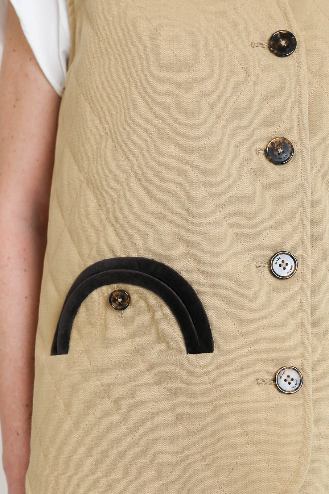 Blaze Milano, Vest Suffolk Vest in Beige