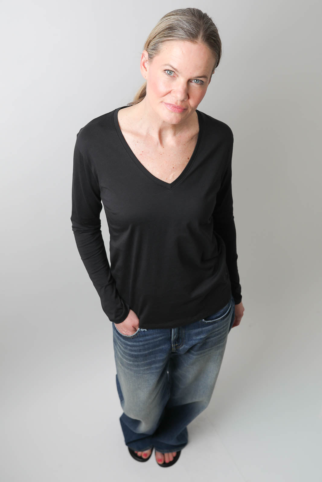 Vestibule Garderobe, Langarm-Shirt V-Neck in Schwarz