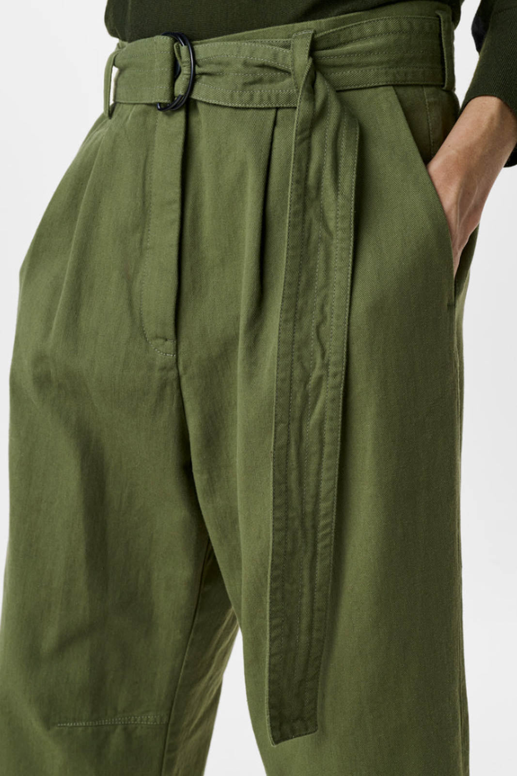 Zenggi, pantalon « Cotton Twill Skye » en vert kaki