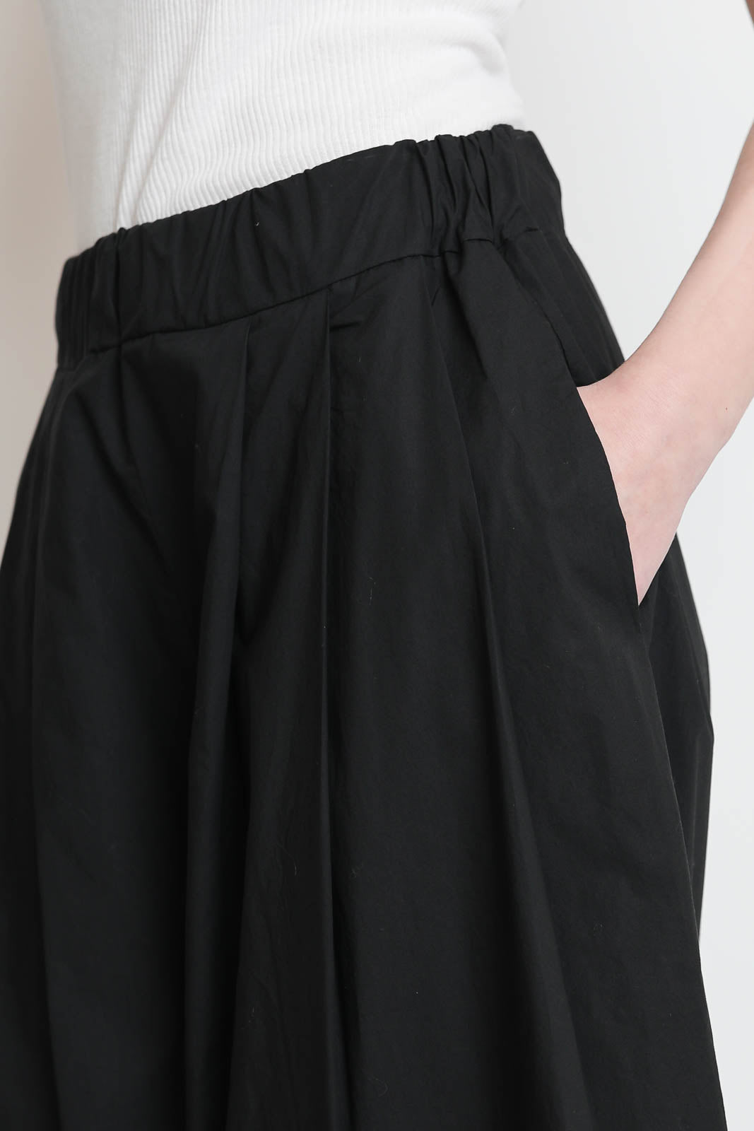 Labo.Art, Hose Rombo Clara in Schwarz