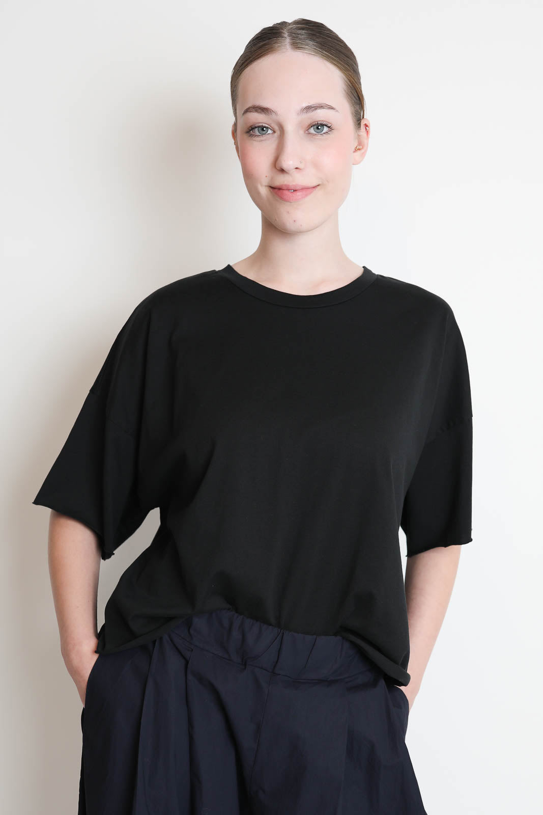 Labo.Art, T-Shirt Frida Jap in Schwarz