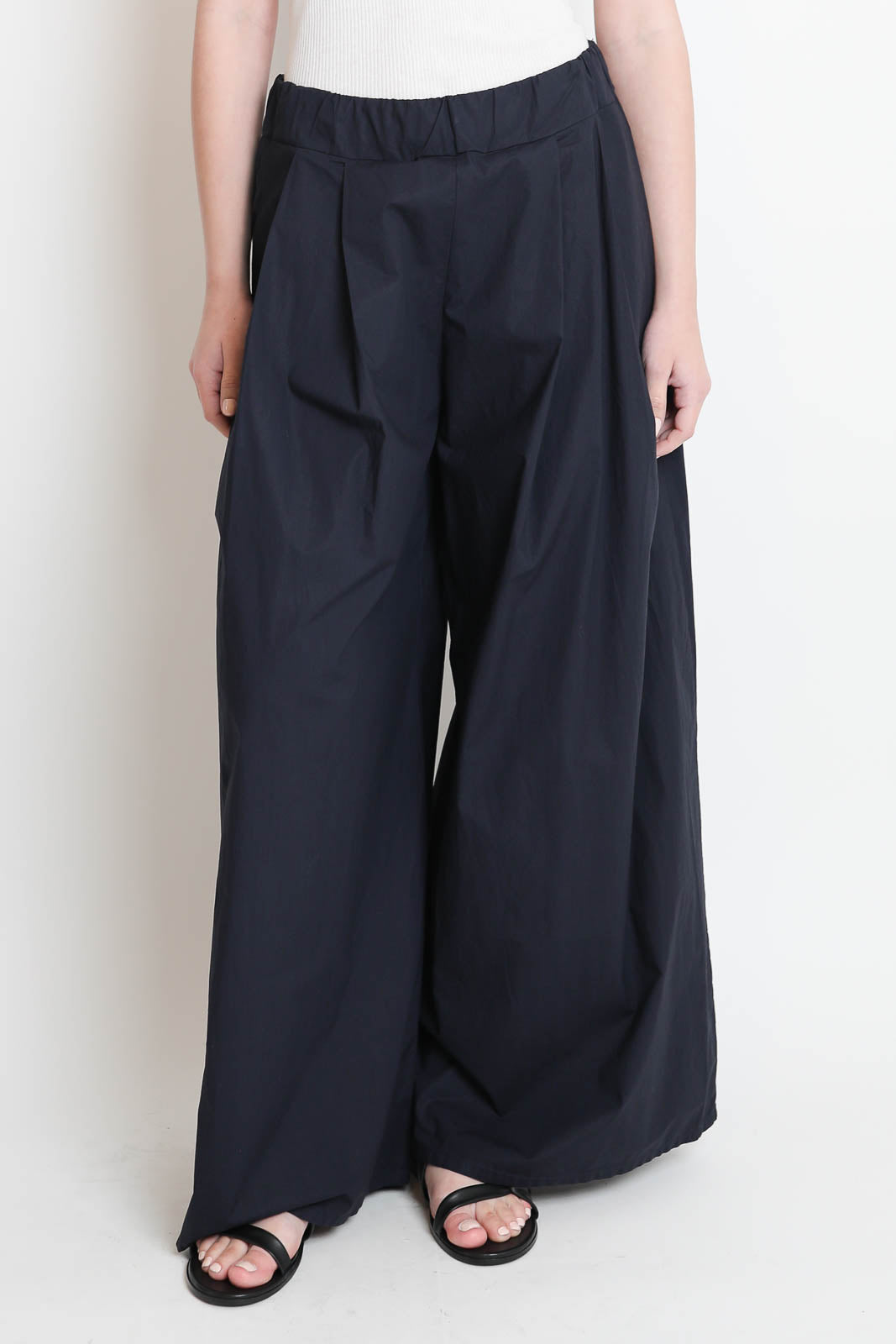 Labo.Art, Hose Dalla Clara in Atlantic