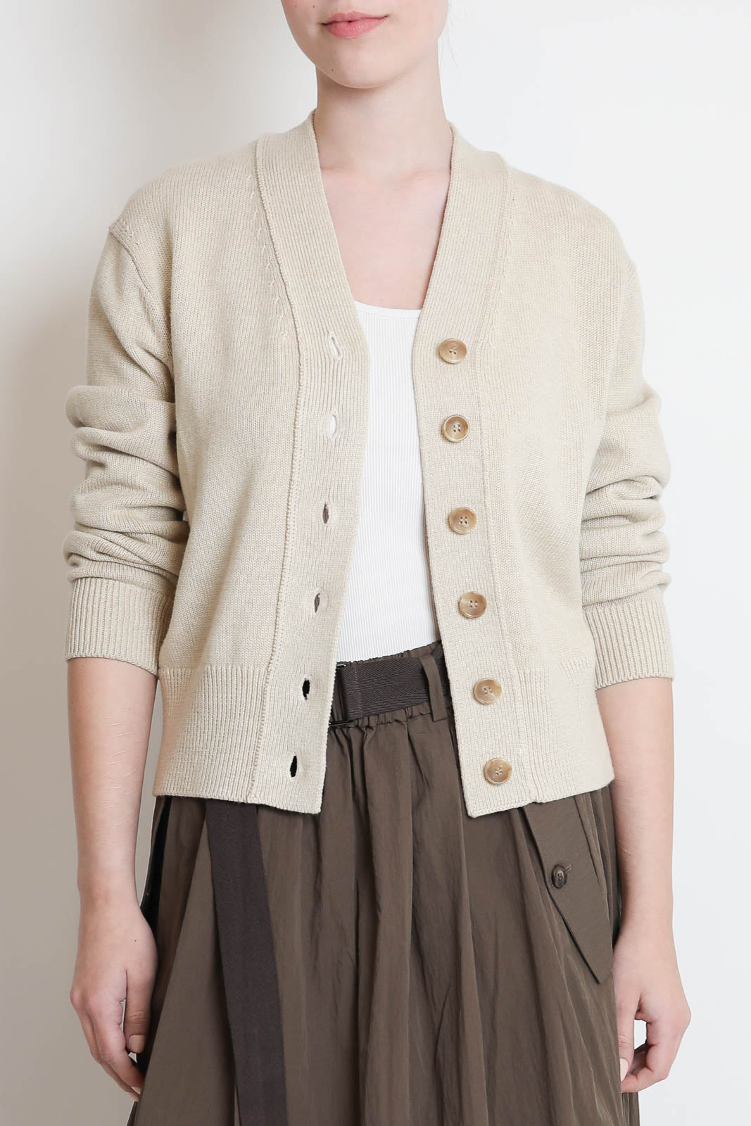 Zenggi, Cardigan Cash Cropped in Eggshell