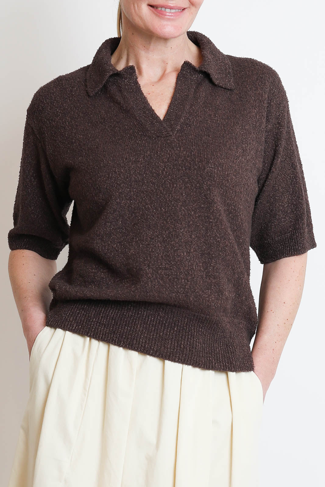 Pomandere, T-Shirt aus Strick in Ebony