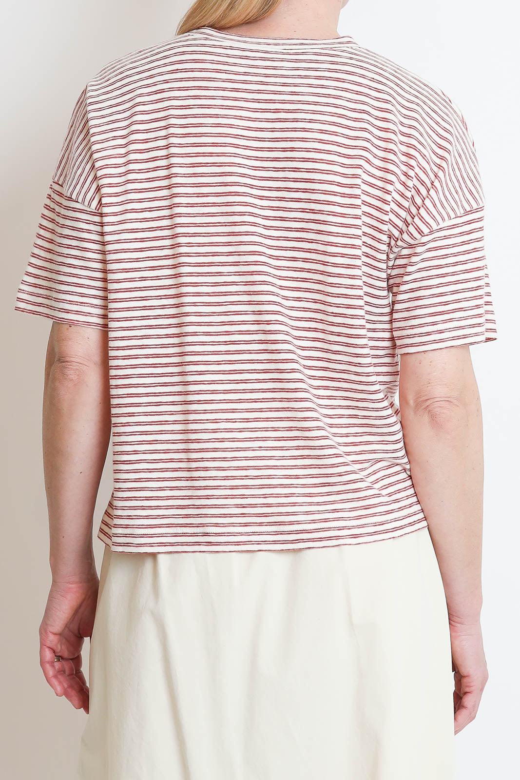 Pomandere, T-Shirt mit Streifen in Lobster