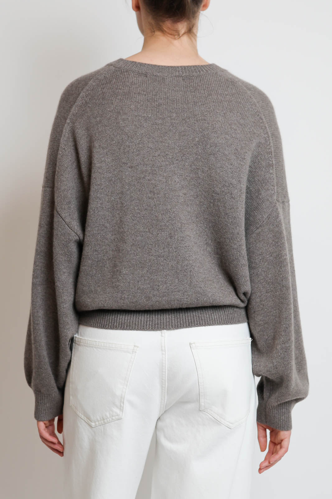Lisa Yang, Pullover Veira in Truffle