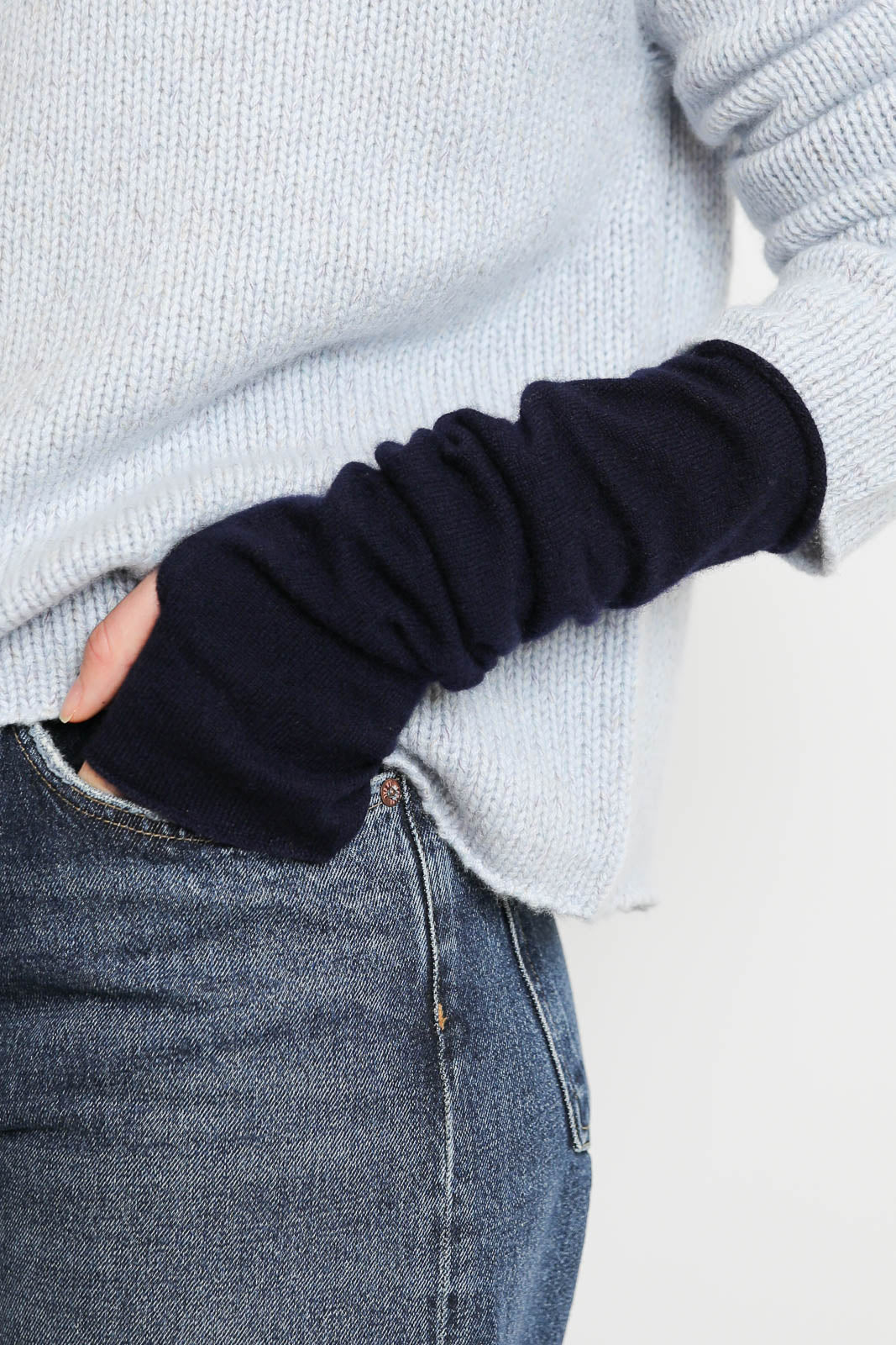 Lisa Yang, Pulswärmer Aspen in Navy