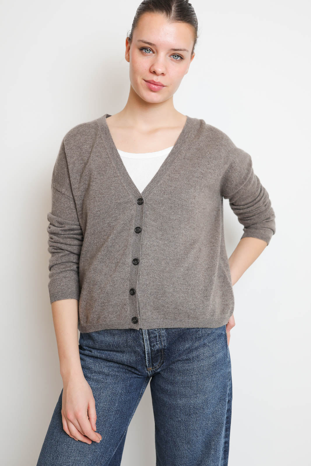 Lisa Yang, Cardigan Abby in Truffle