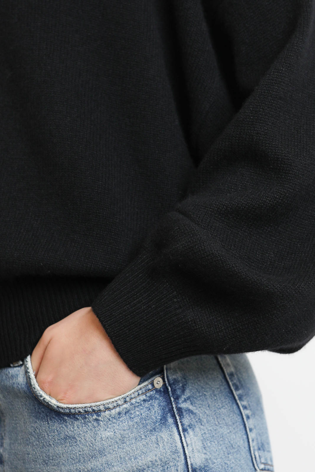 Lisa Yang, Pullover Veira in Schwarz