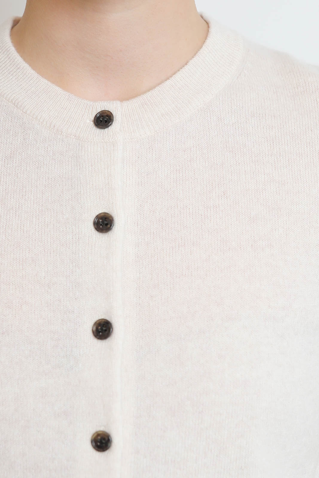 Lisa Yang, Cardigan Marene in Oat