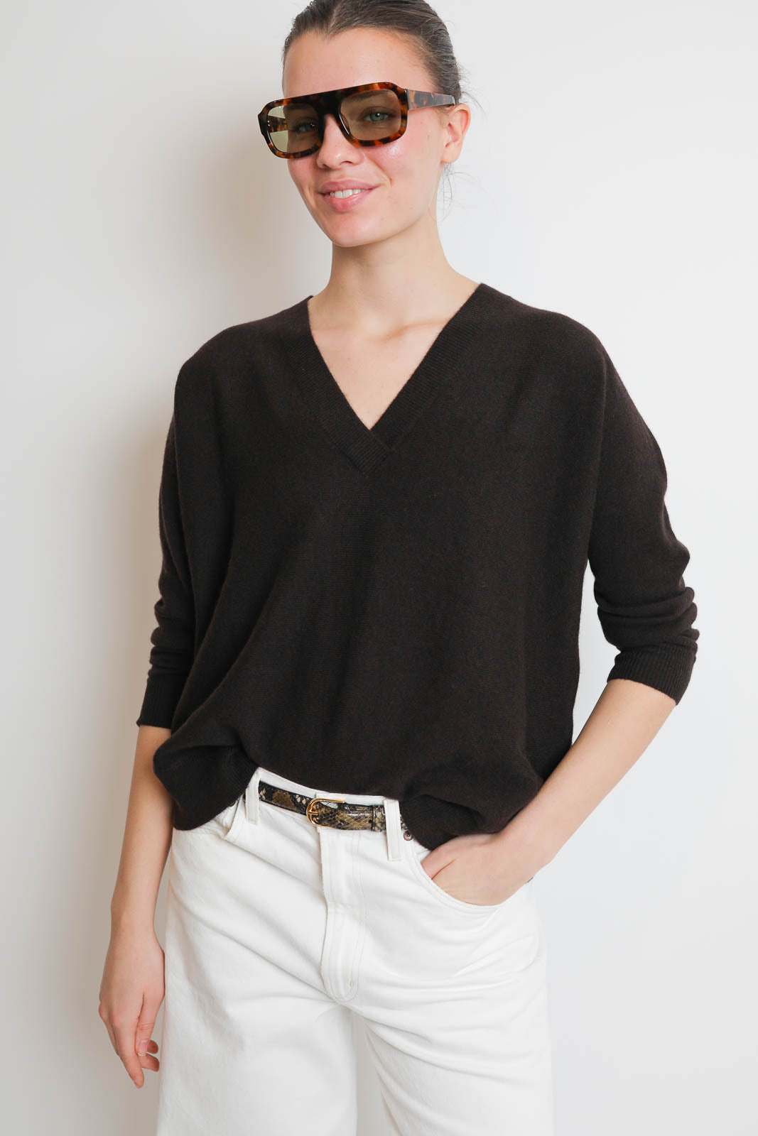 Lisa Yang, Pullover Kenny in Dark Oak