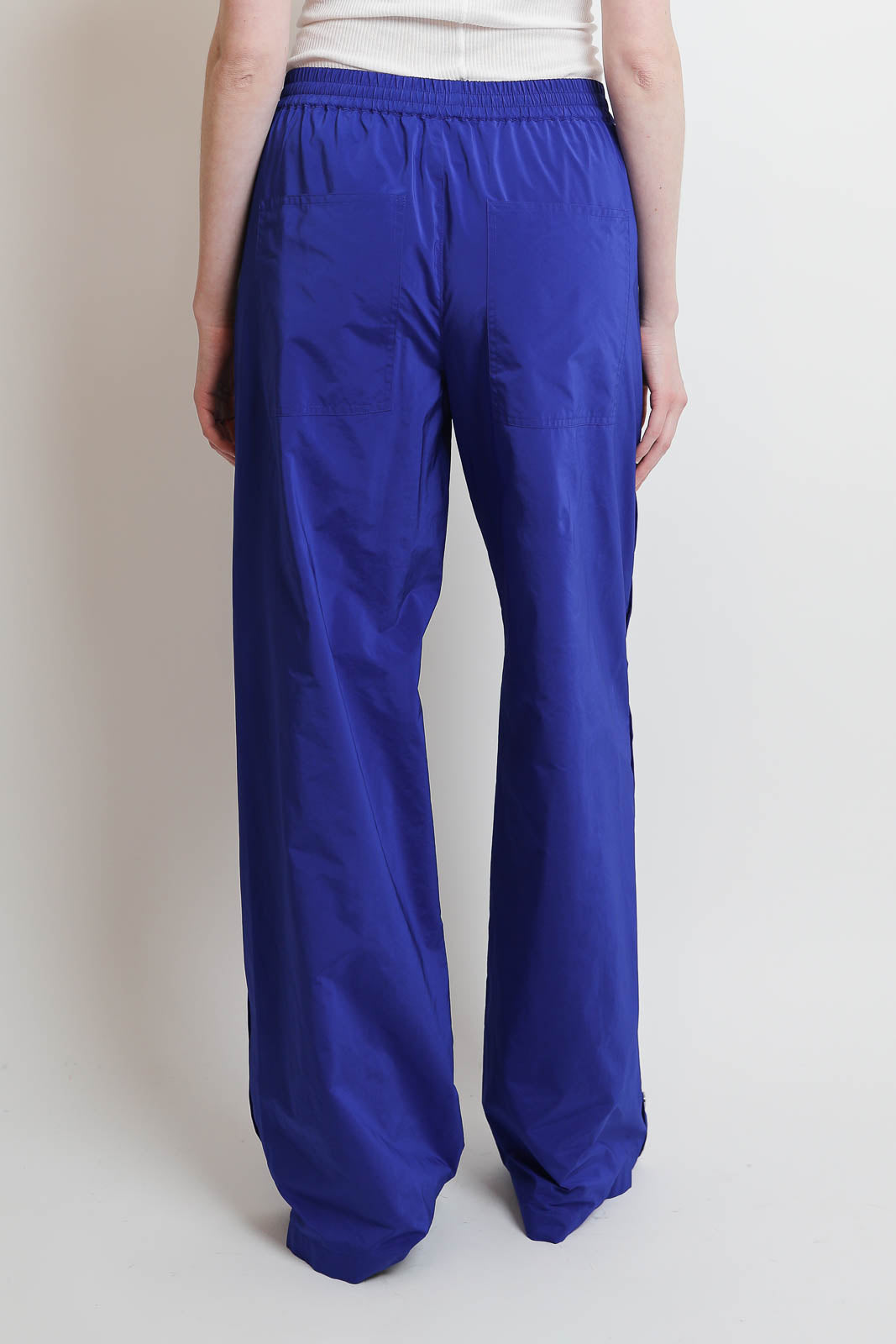 Tibi, Hose Nylon Snap in Blau