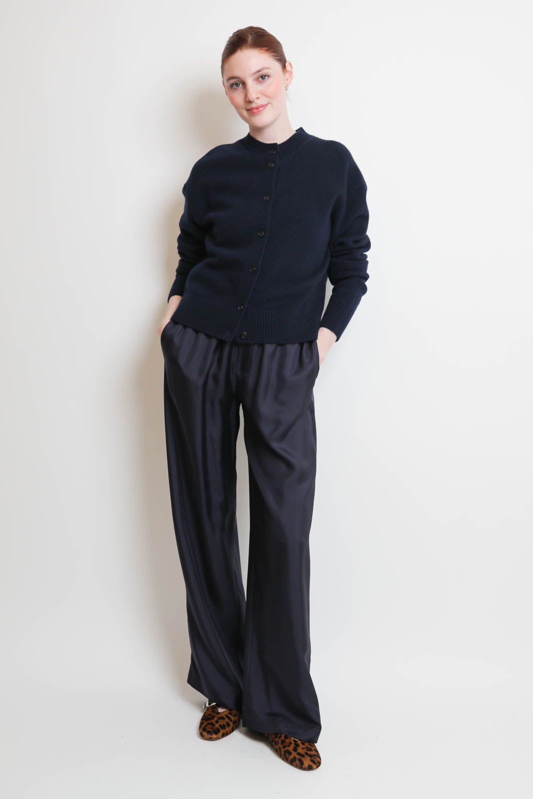 Rohe, Cardigan Short Wool in Navy