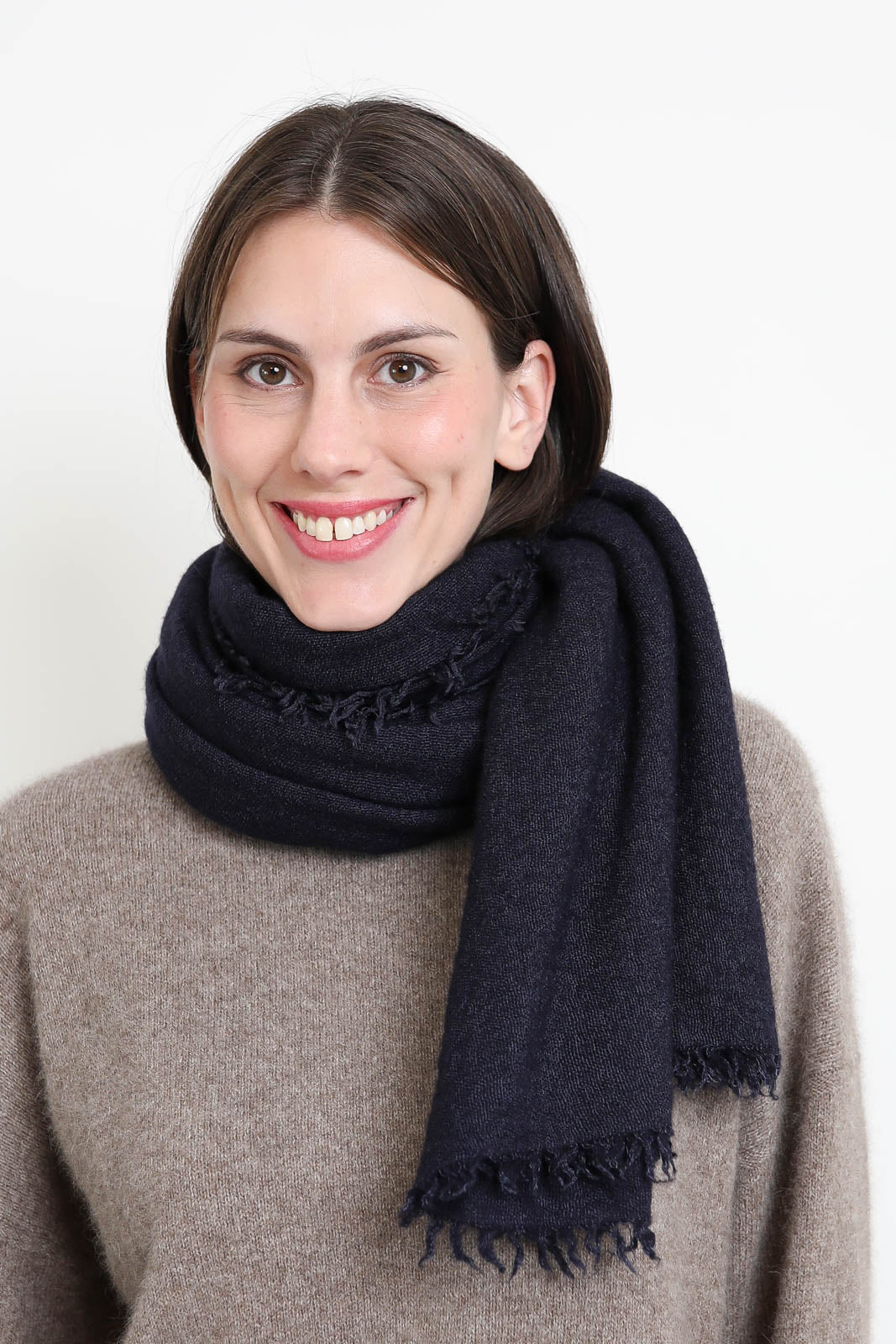 Faliero Sarti, Schal New Chris in Navy