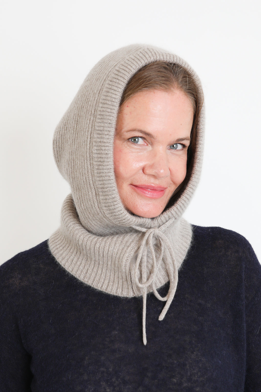 Arch4, Balaclava Klosters in Beige Melange