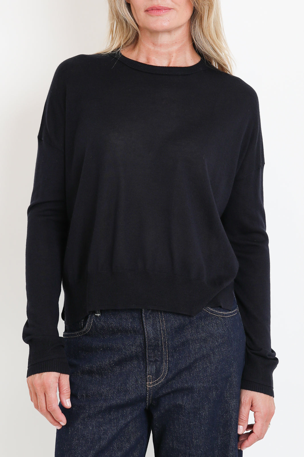 C. T. Plage, Pullover Round in Navy