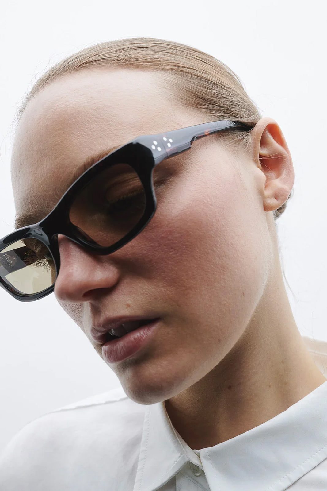 Port Tanger, Sonnenbrille Rumi in Myrrh/Olive Lens