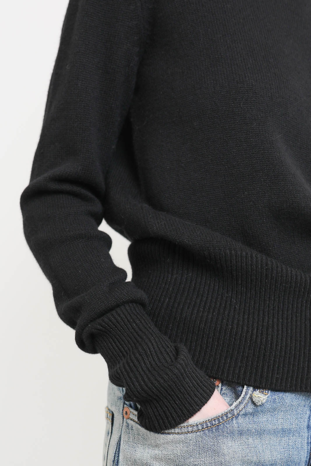 Soft Goat, Pullover Classic Crewneck in Schwarz
