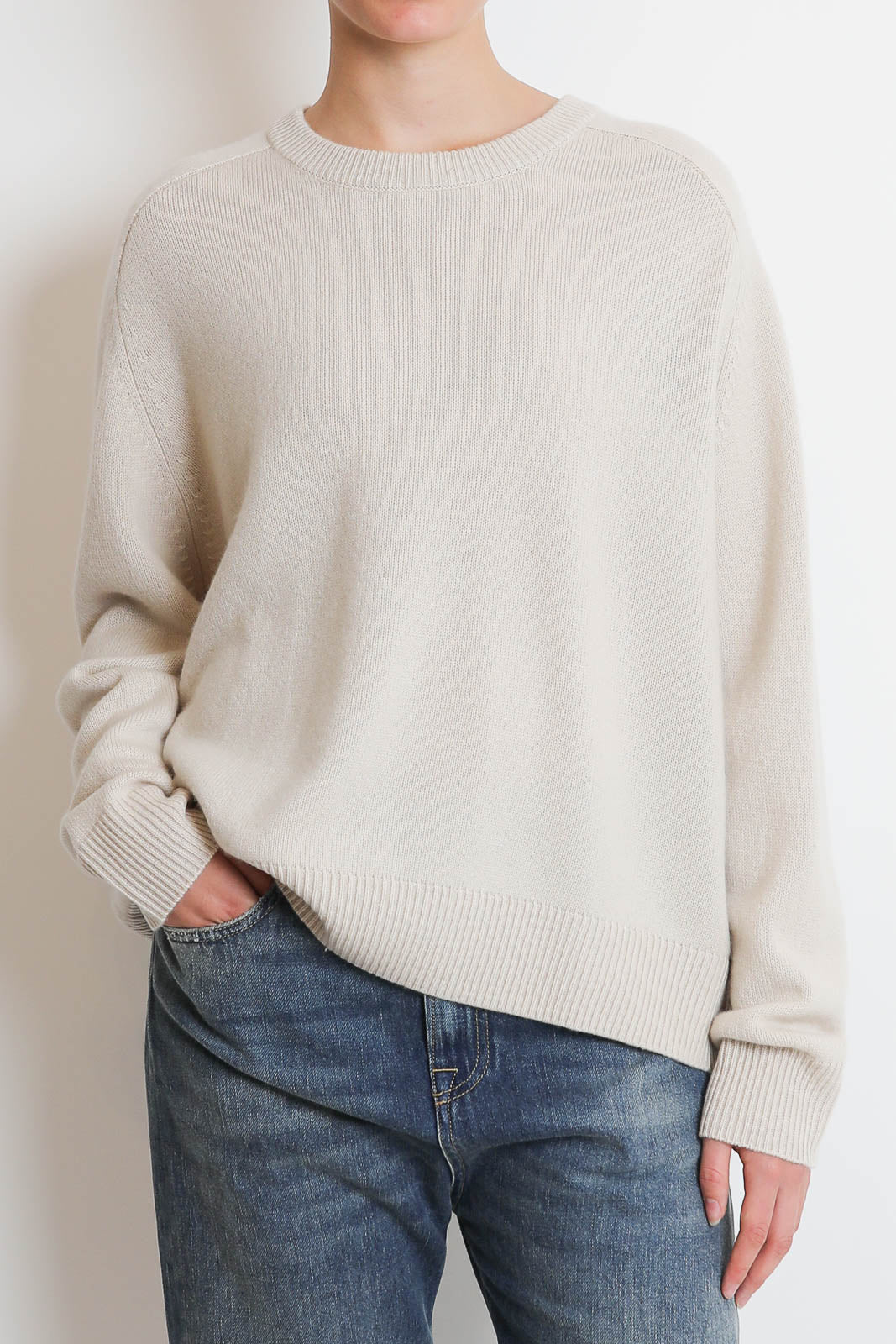 Soft Goat, Pullover Boyfriend Crewneck in Chalk
