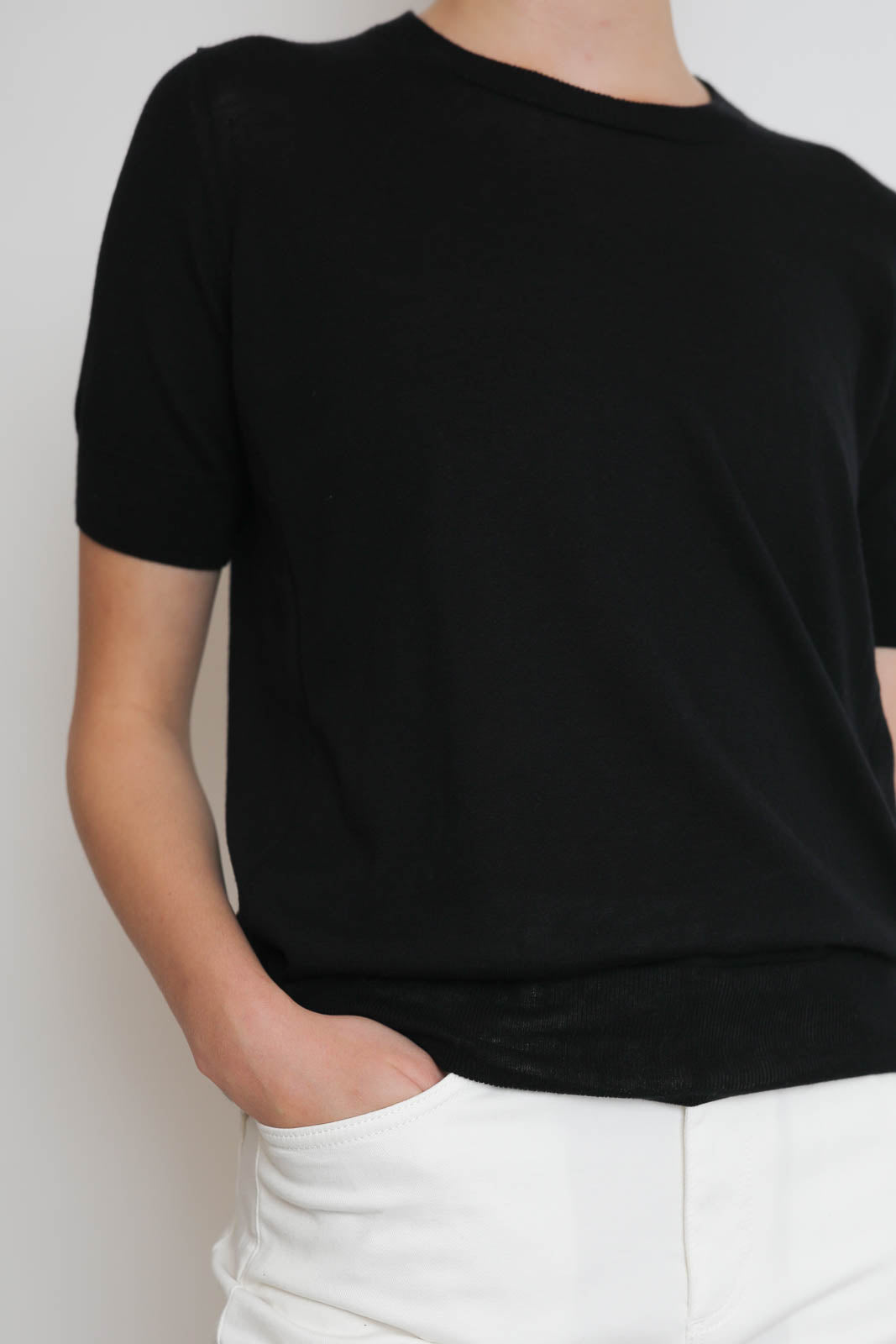 C. T. Plage, T-Shirt Round in Schwarz