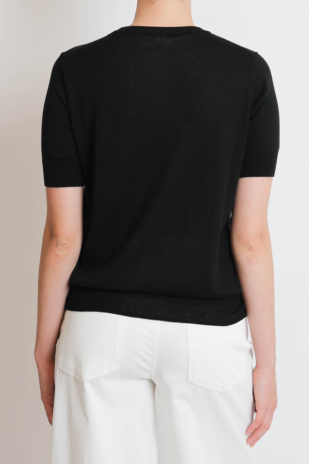 C. T. Plage, T-Shirt Round in Schwarz