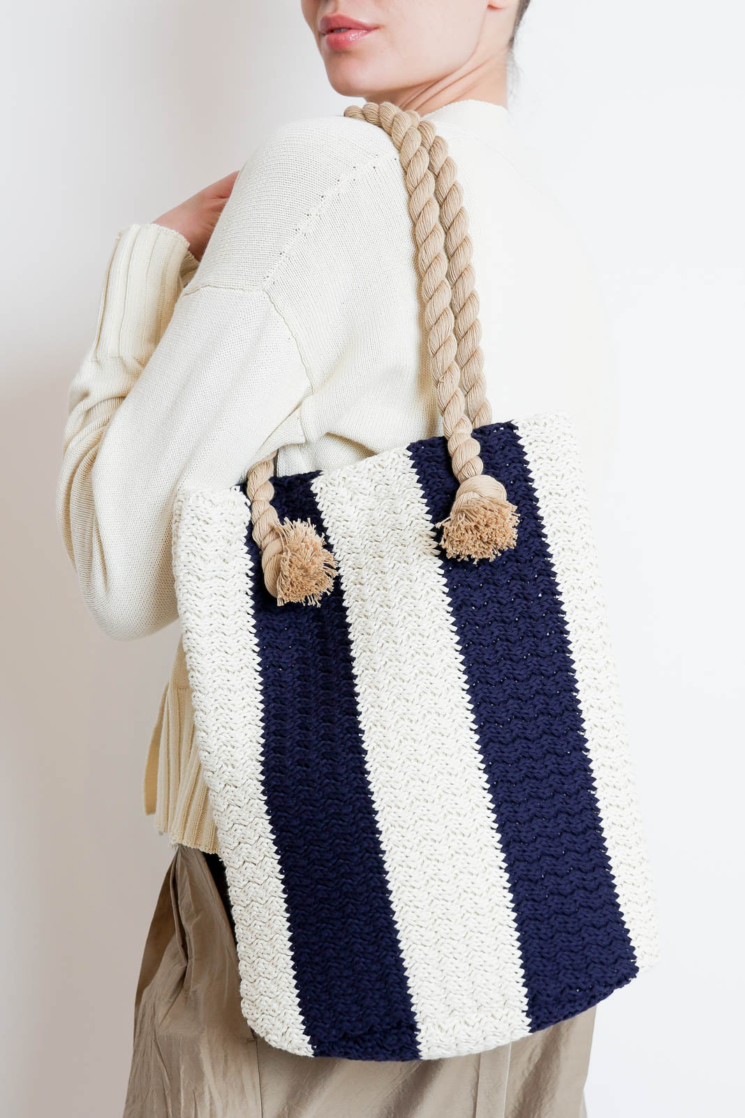 Atomo Factory, Bag in White/Blue/Beige