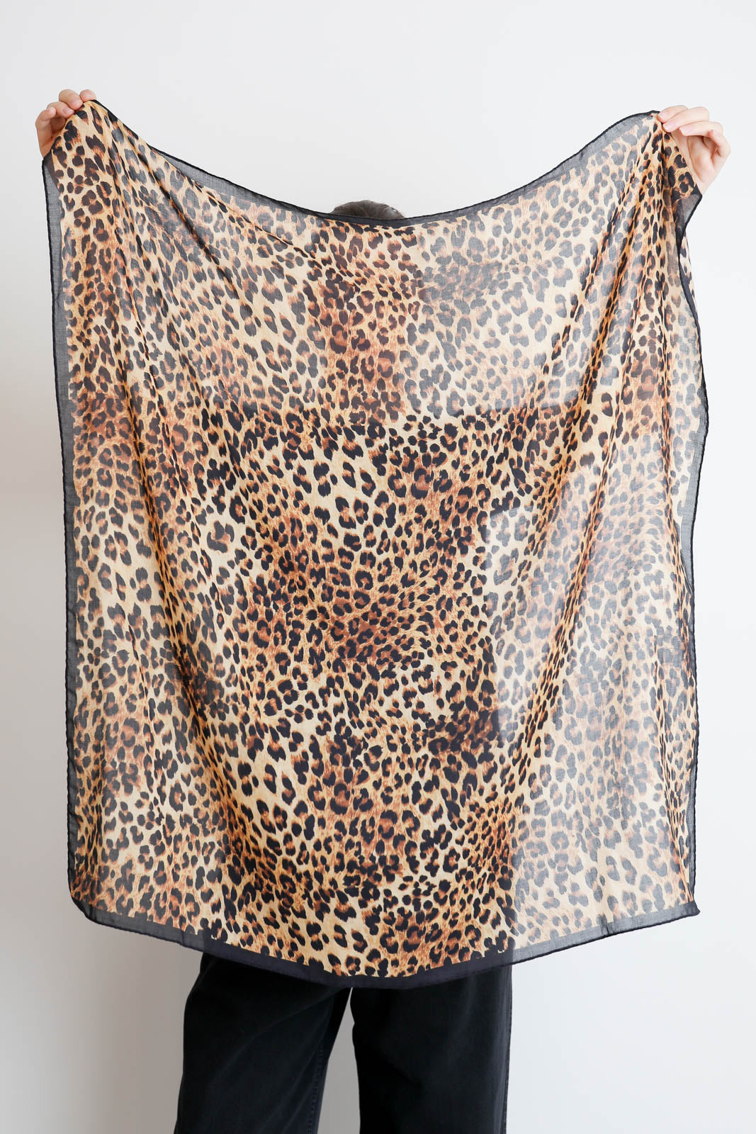 Destin, Schal Cot Carre in Leo Black