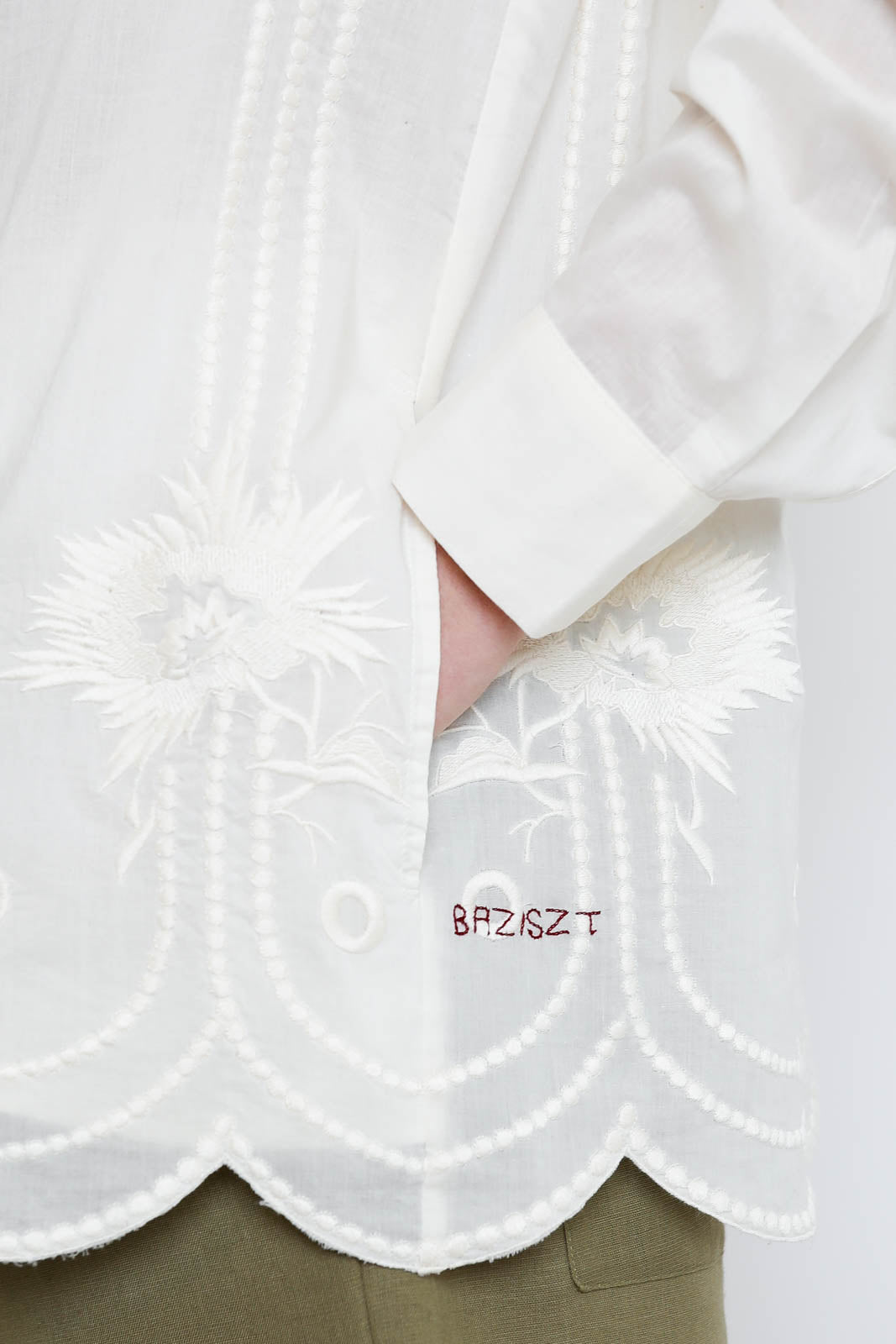 Baziszt, Bluse Grace in White
