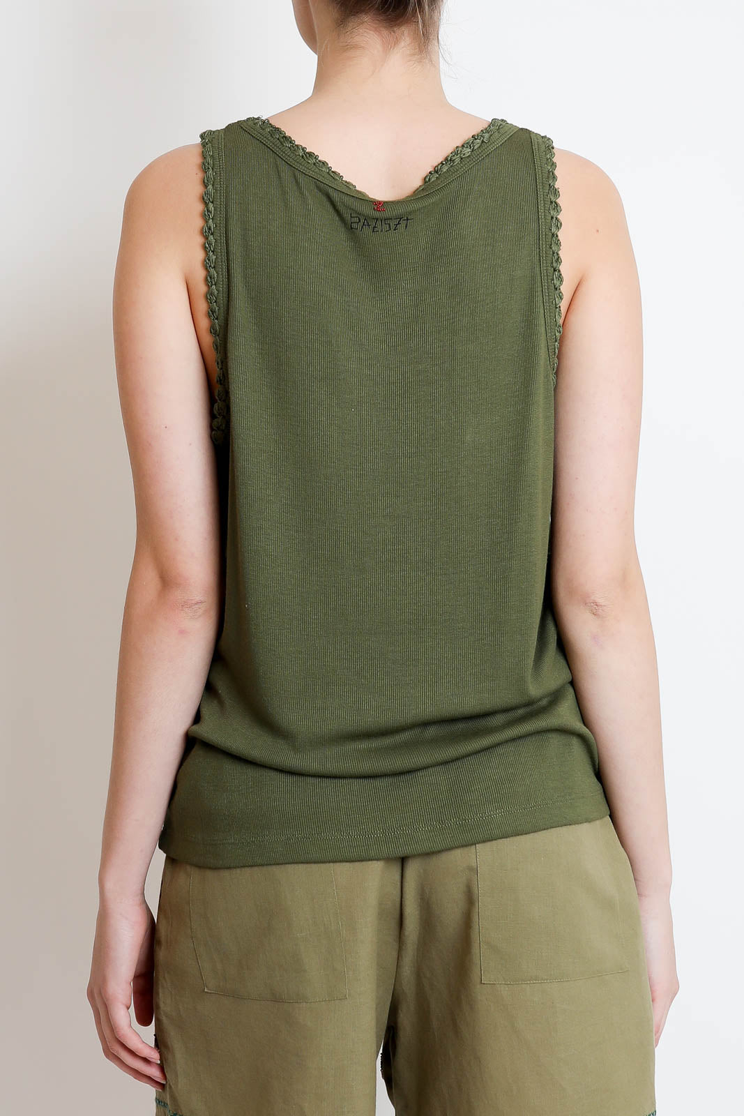 Baziszt, Tank Top Croquet in Green Khaki