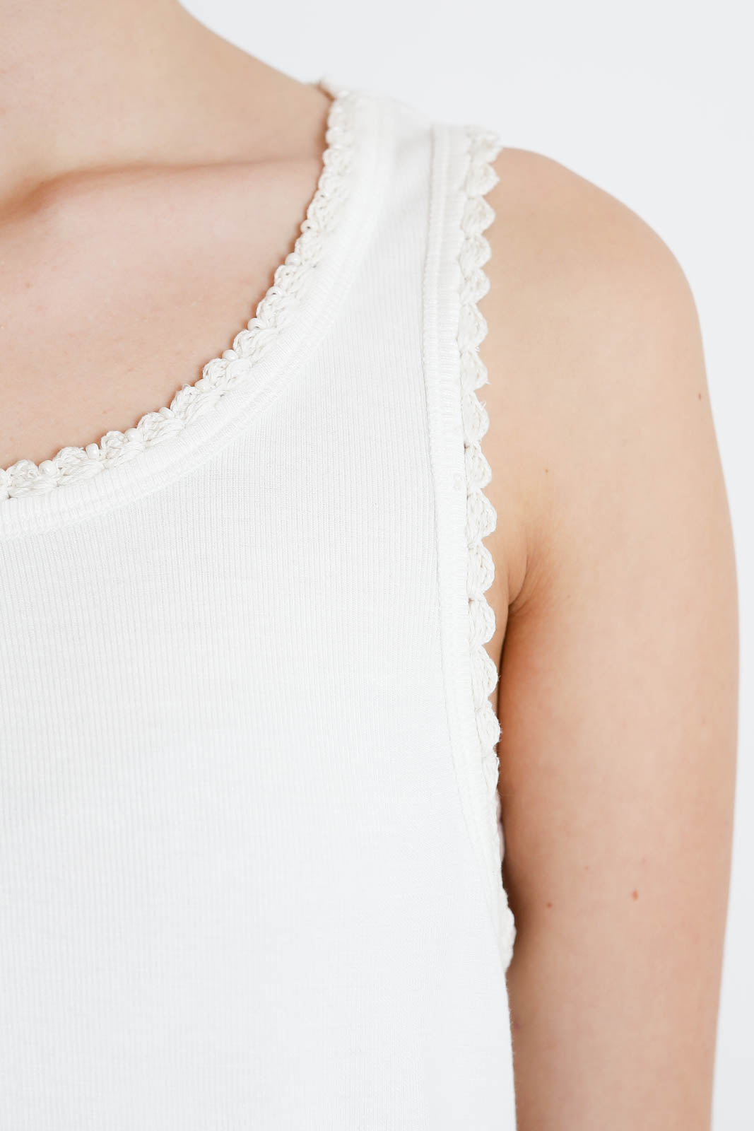 Baziszt, Tank Top Croquet in Weiss