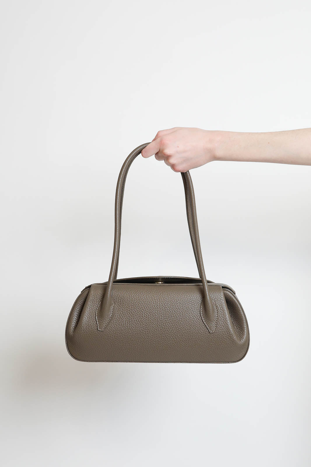 Yuzefi, Tasche Oyster in Taupe