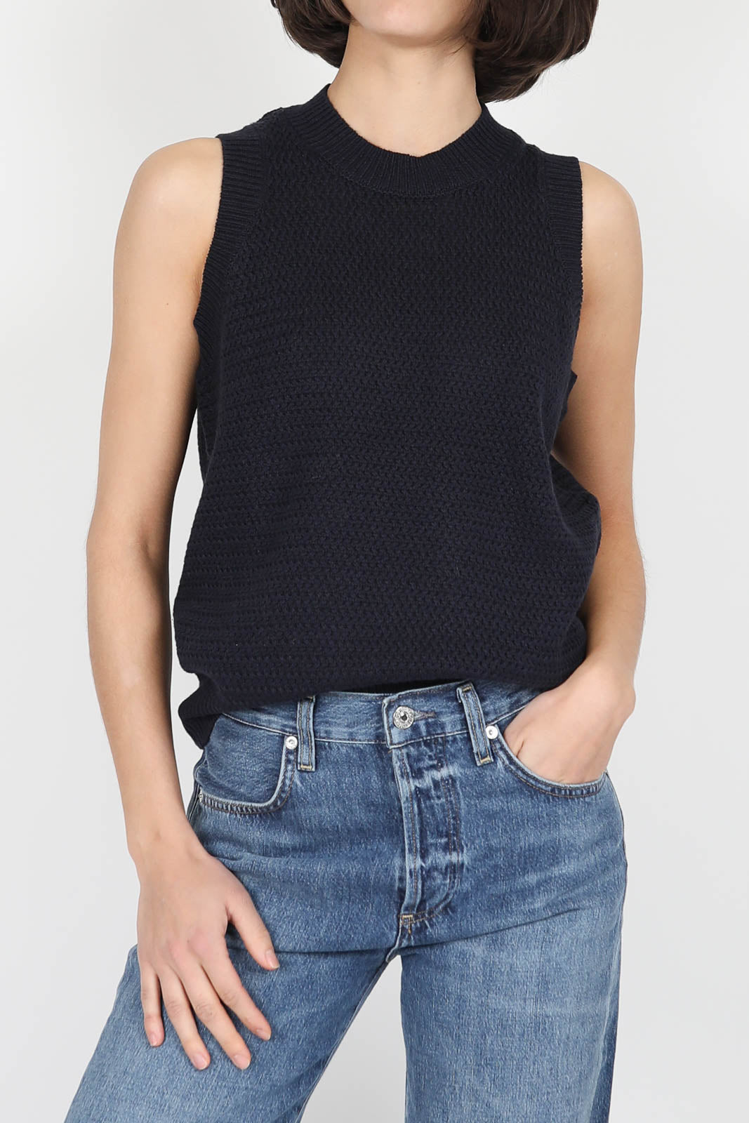 Gilet aus Strick in B. Navy