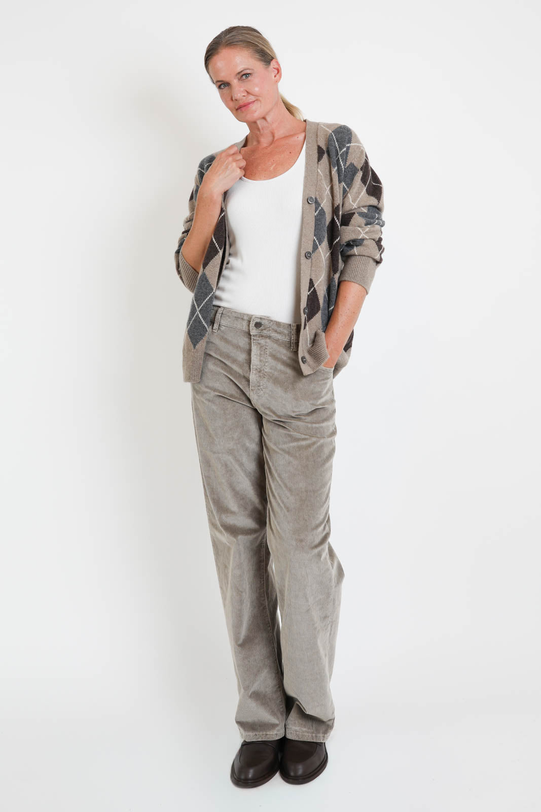 The Nim, Hose Emma aus Cord in Taupe