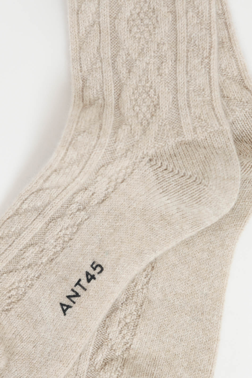 ANT45, Socken Atlas in Naturale