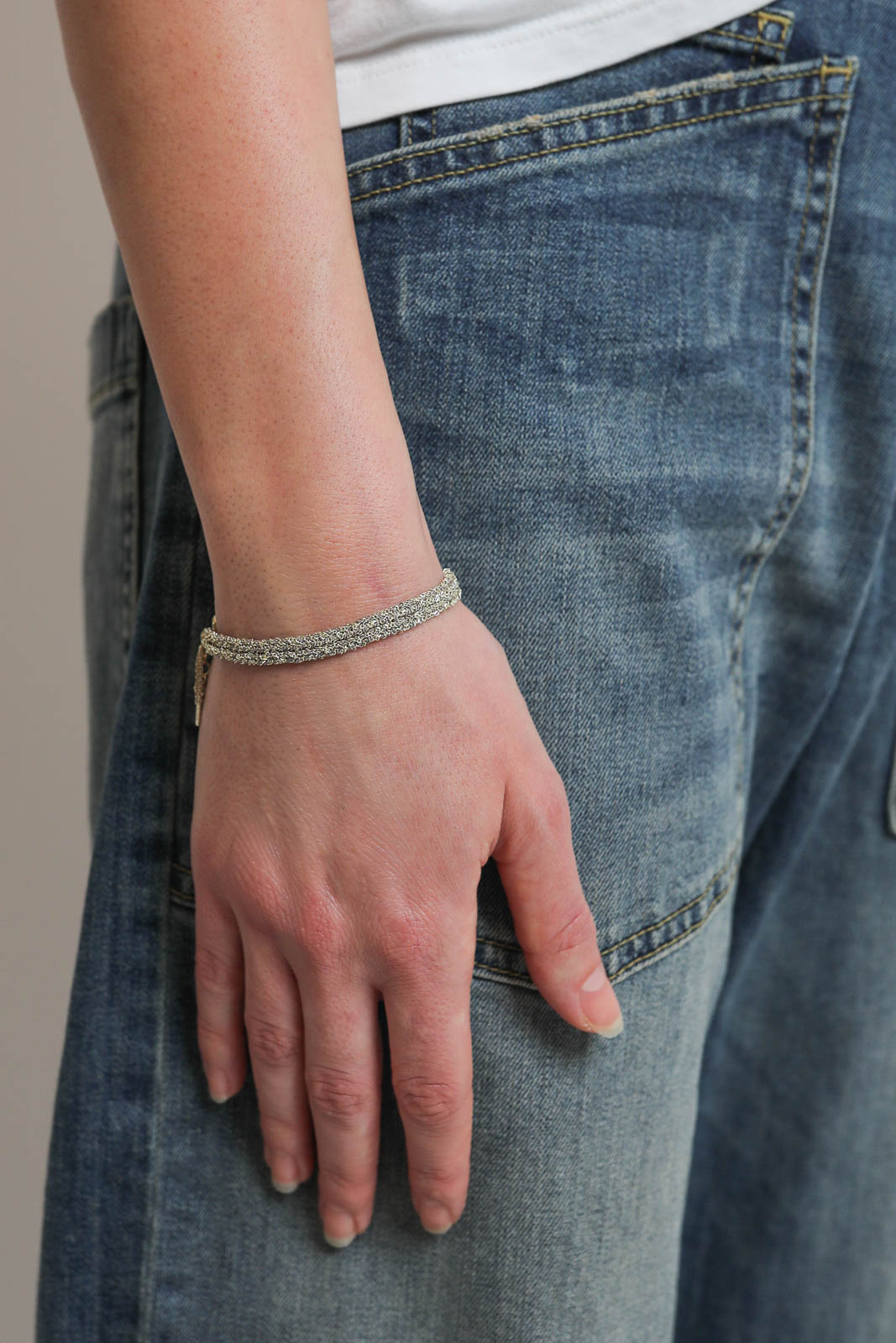 Marie Laure Chamorel, Armband N° 183 in Gold Grey
