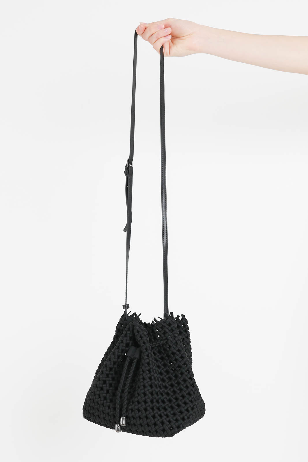 Naghedi, Tasche Mallorca Medium Bucket in Onyx