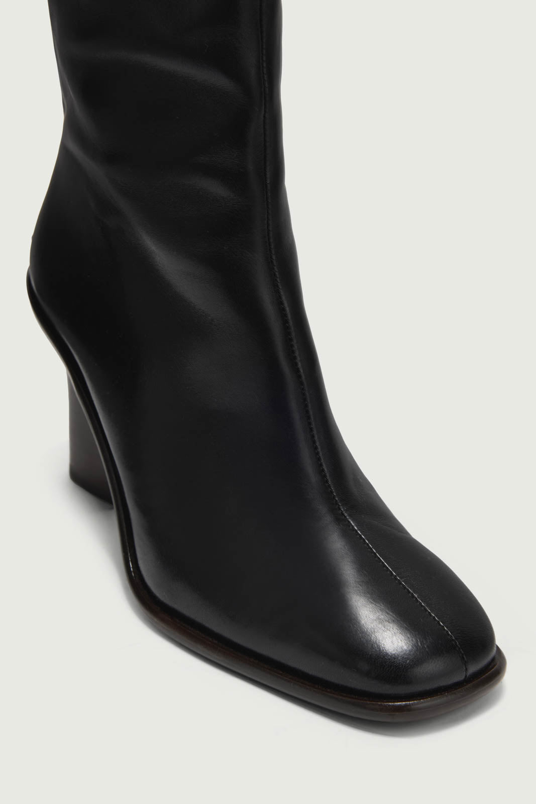 Soeur, Stiefel Livia in Schwarz