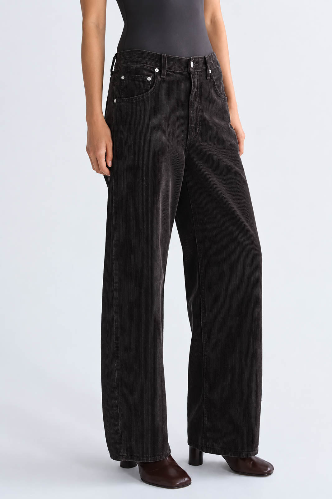 Agolde, Hose Low Curve Corduroy in Forge