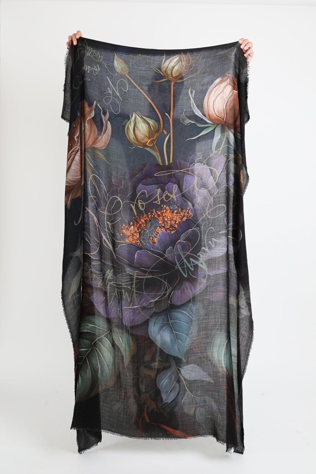 Faliero Sarti, Schal No Roses in Multi
