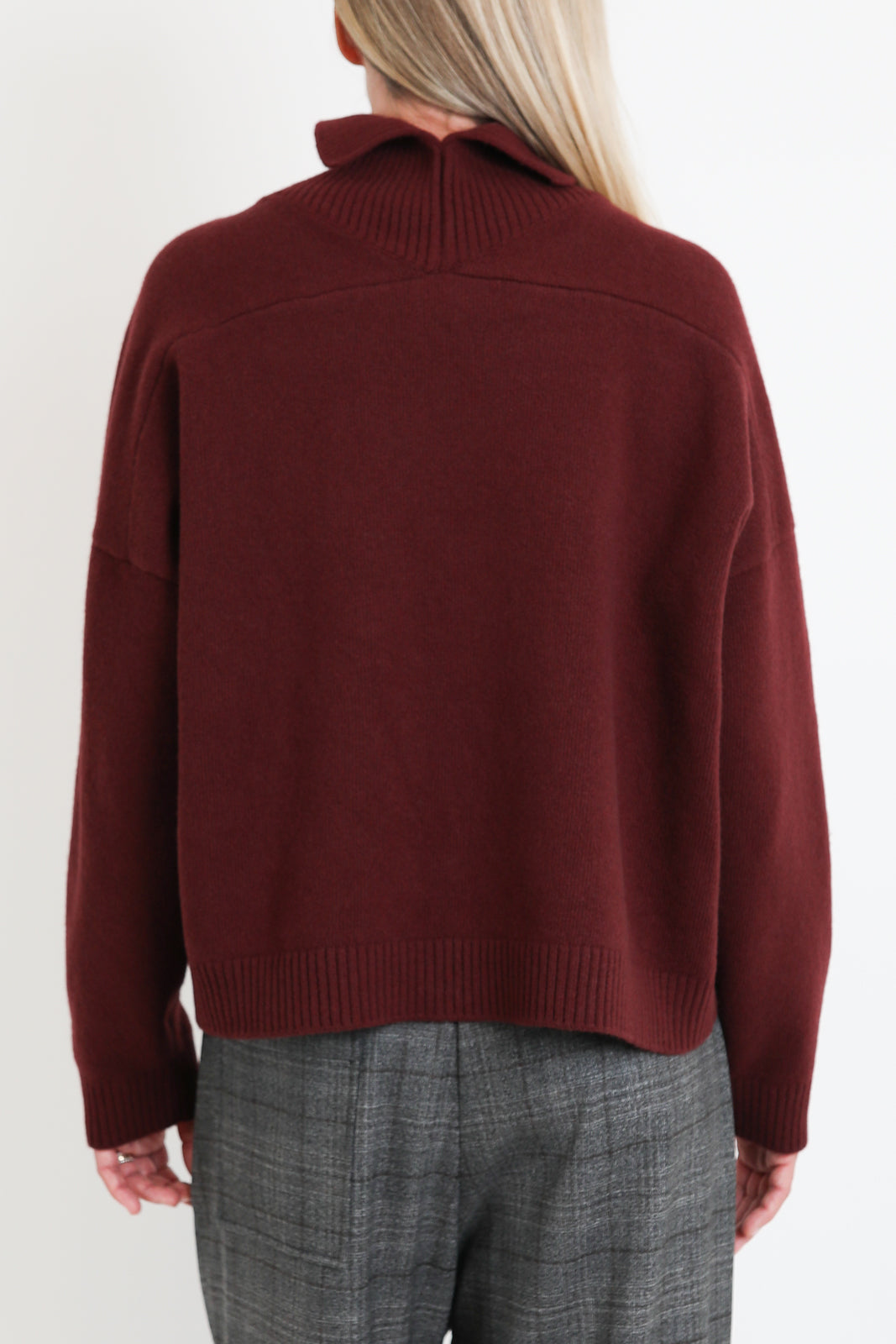 Phisique du Role, Pullover Sculpted in Rubino
