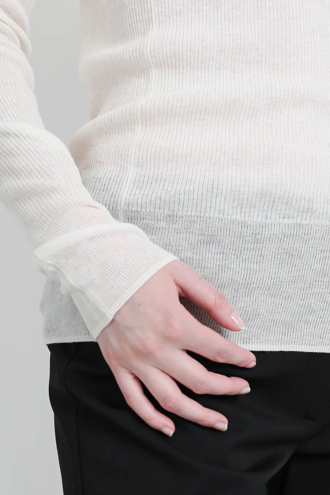 Langarm-Shirt aus Wolle in Weiss