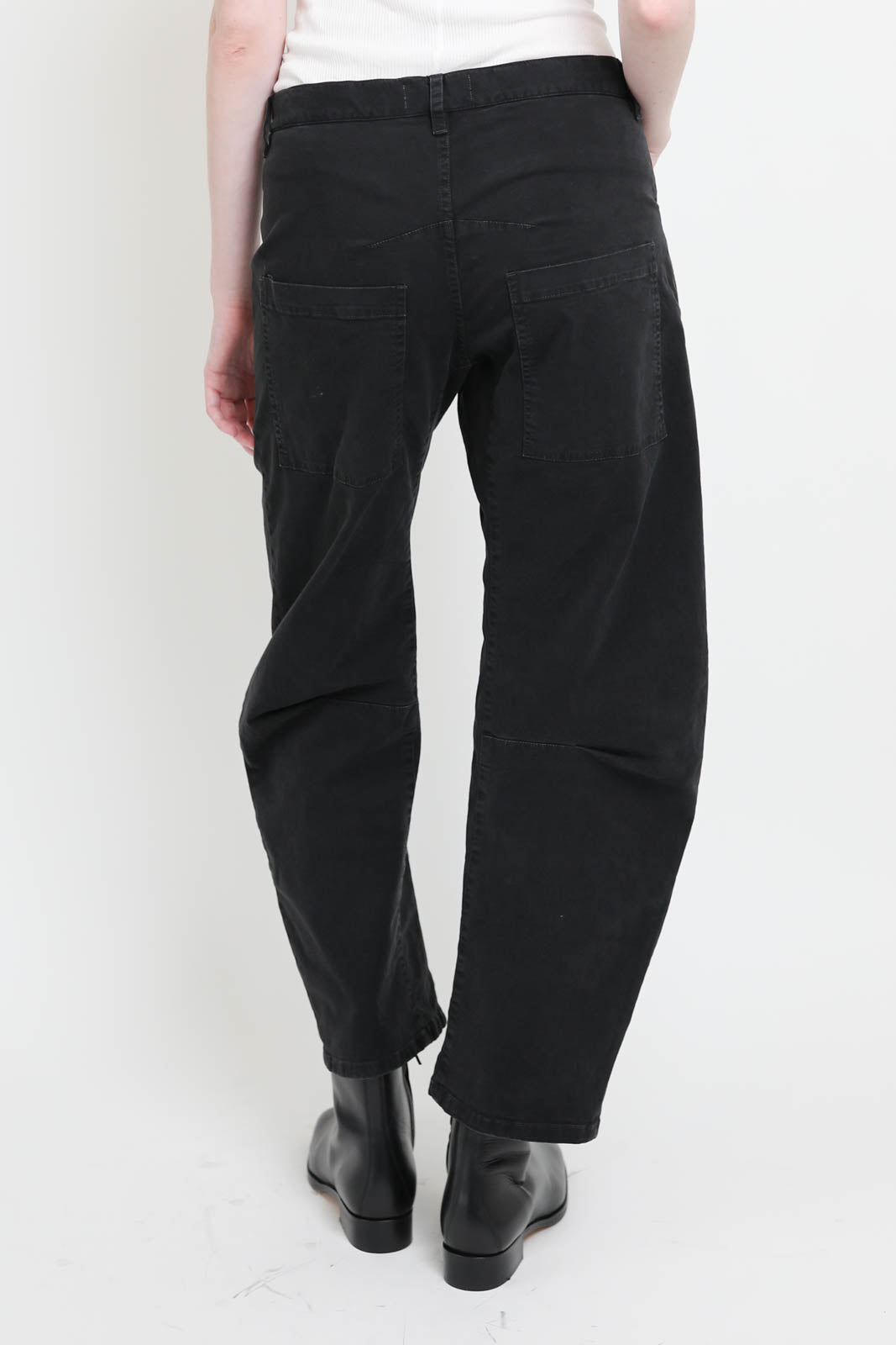 Nili Lotan Hose Shon in Carbon