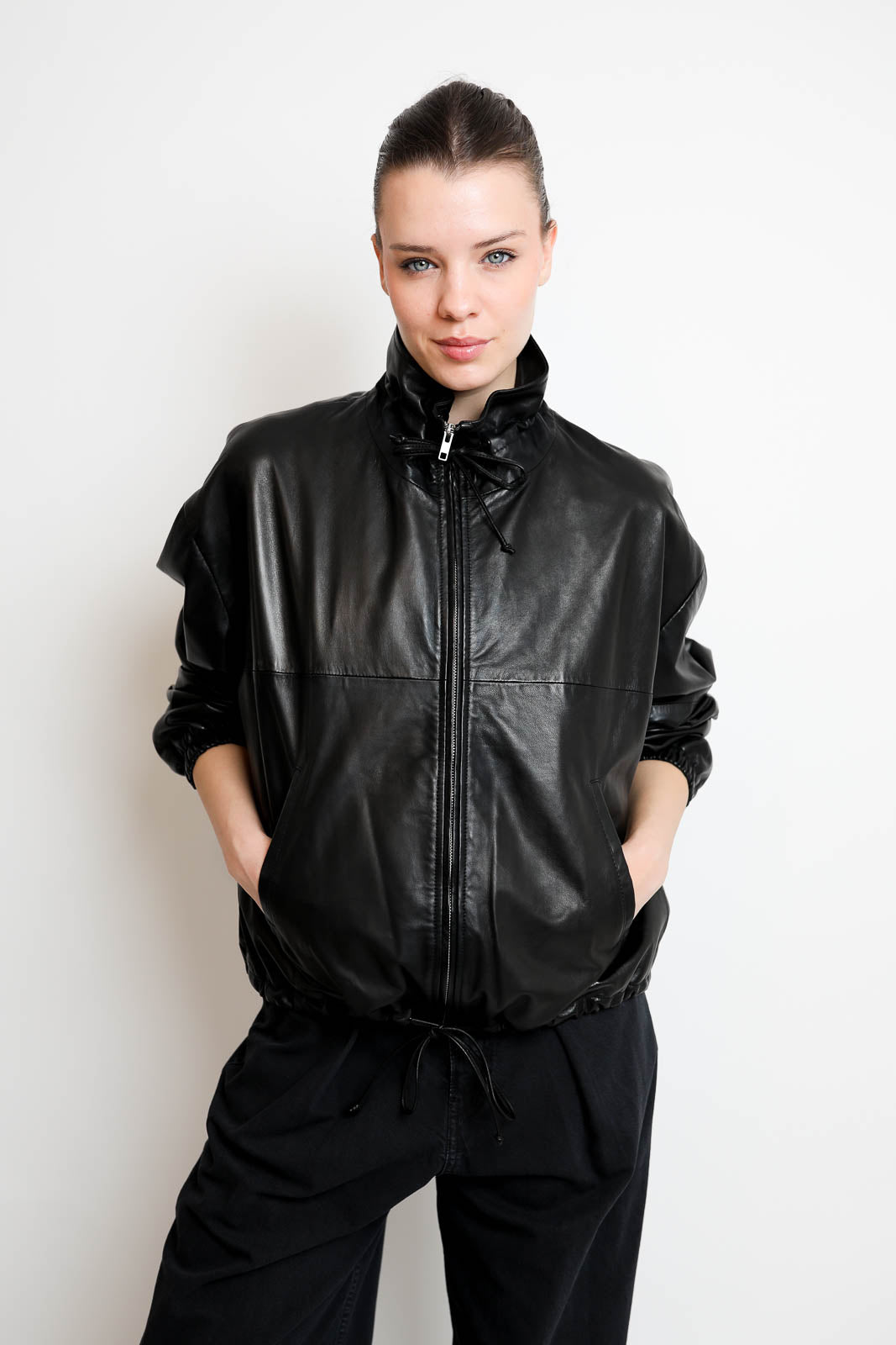 Haikure_Jacke Jordan Nappa in Schwarz