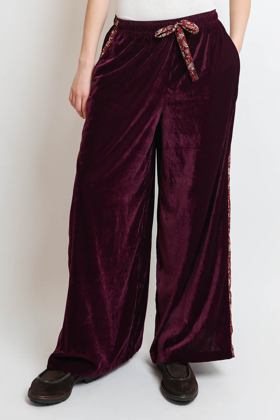 Fish Club_Hose Disco in Tahis